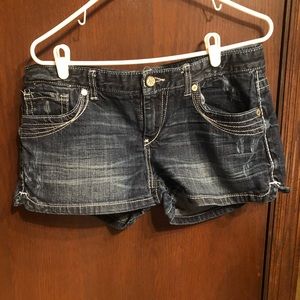 Women’s jeans shorts